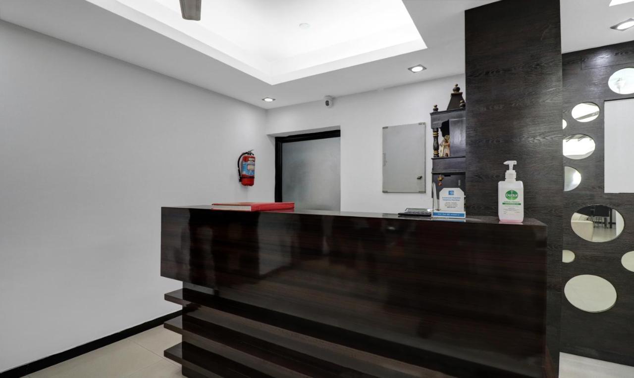 Hotel Treebo Trend Exotica Opp Sector 62 Ghaziabad Zewnętrze zdjęcie
